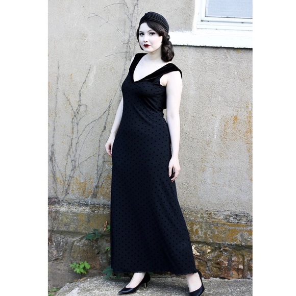 NWT Retrolicious Baroness Maxi Black Dress - Picture 3 of 8